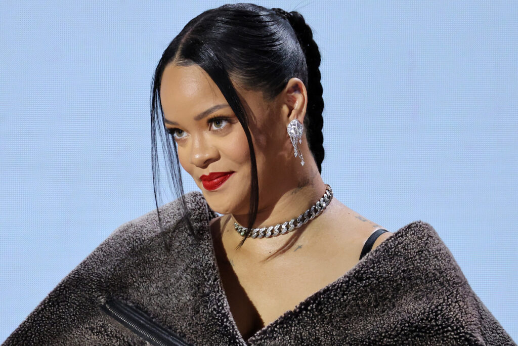 rihanna net worth